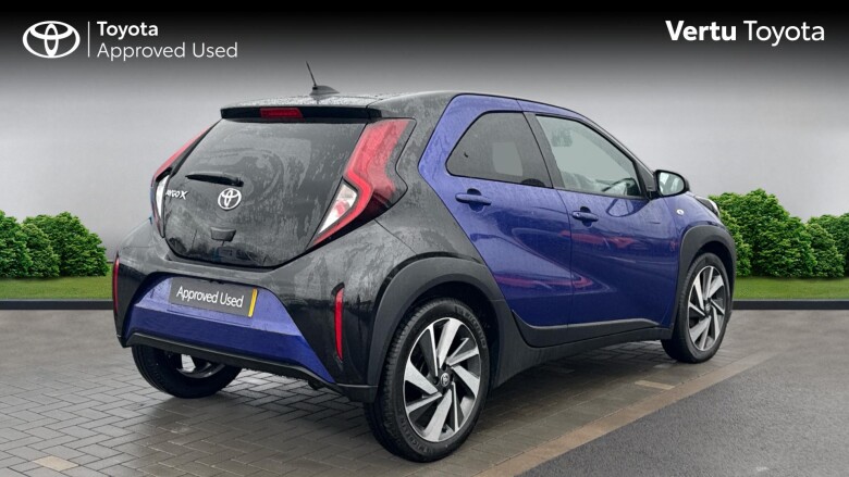 Toyota Aygo X 1.0 VVT-i Edge 5dr Petrol Hatchback